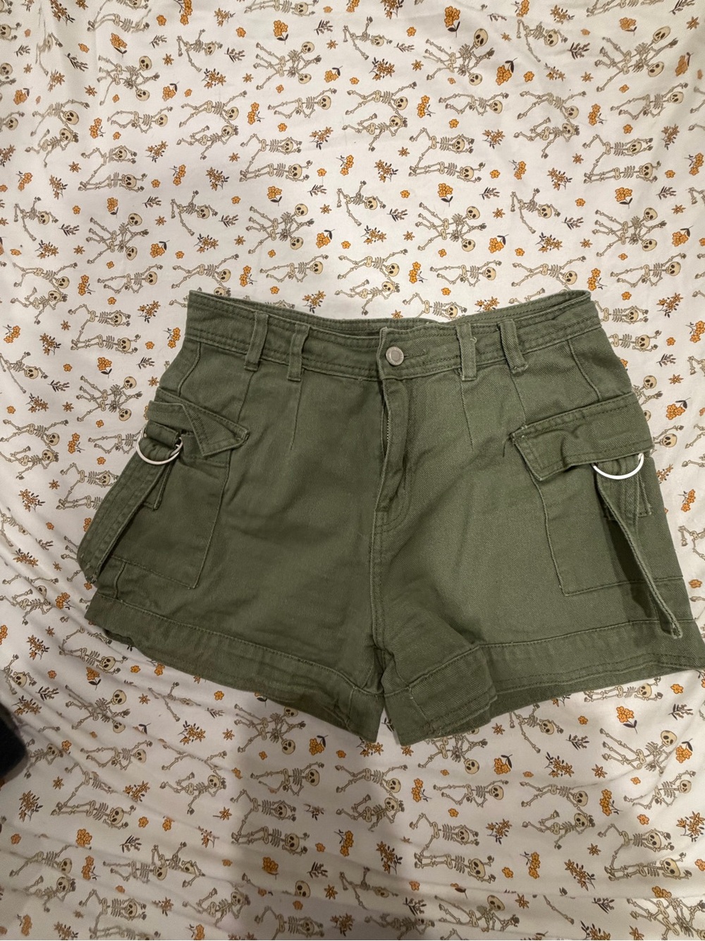 Angel Kiss Olive Cargo Utility Shorts